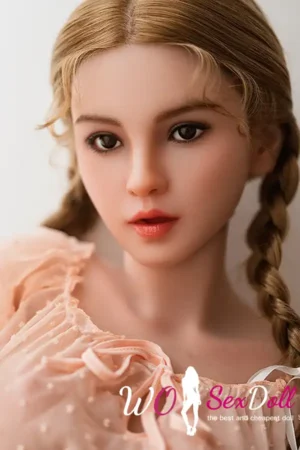 Brunette Sweetie Hentai Doll Sex With Sexual Doll