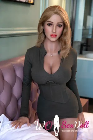 Life Like Mature Glamorous Sex Doll Big Boobs