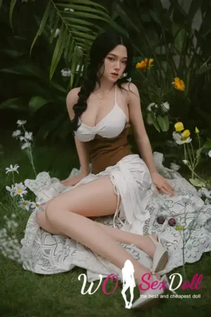 Silicone Asian Lifelike Natural Charm Sex Doll