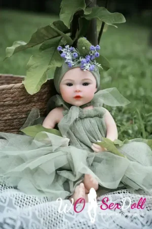 Silicone Realistic Sweet Gentle Reborn Baby Doll